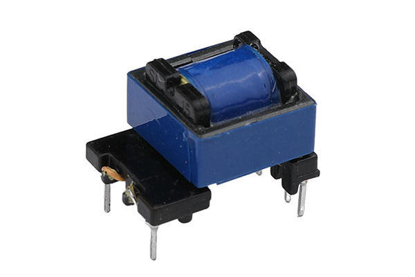 High frequency transformer with EE13 safety regulations for chargers