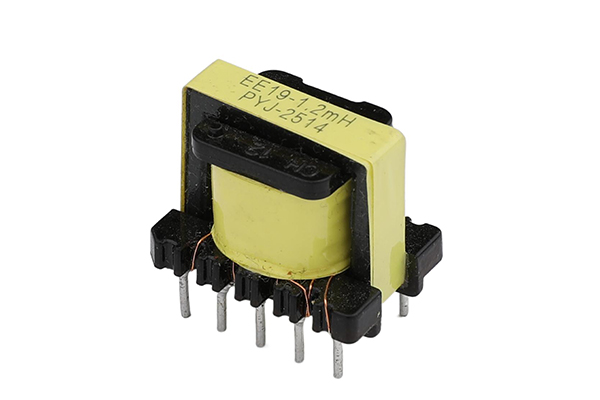 Vertical EE19 high-frequency transformer